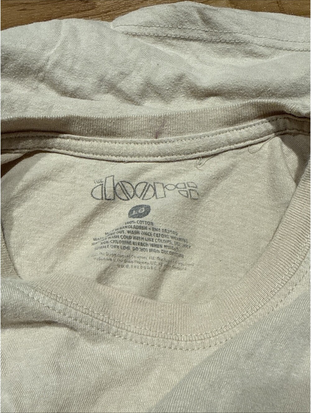 The Doors Shirt Large Beige Jim Morrison Graphic Rock Music Tee LG - Picture 7 of 7